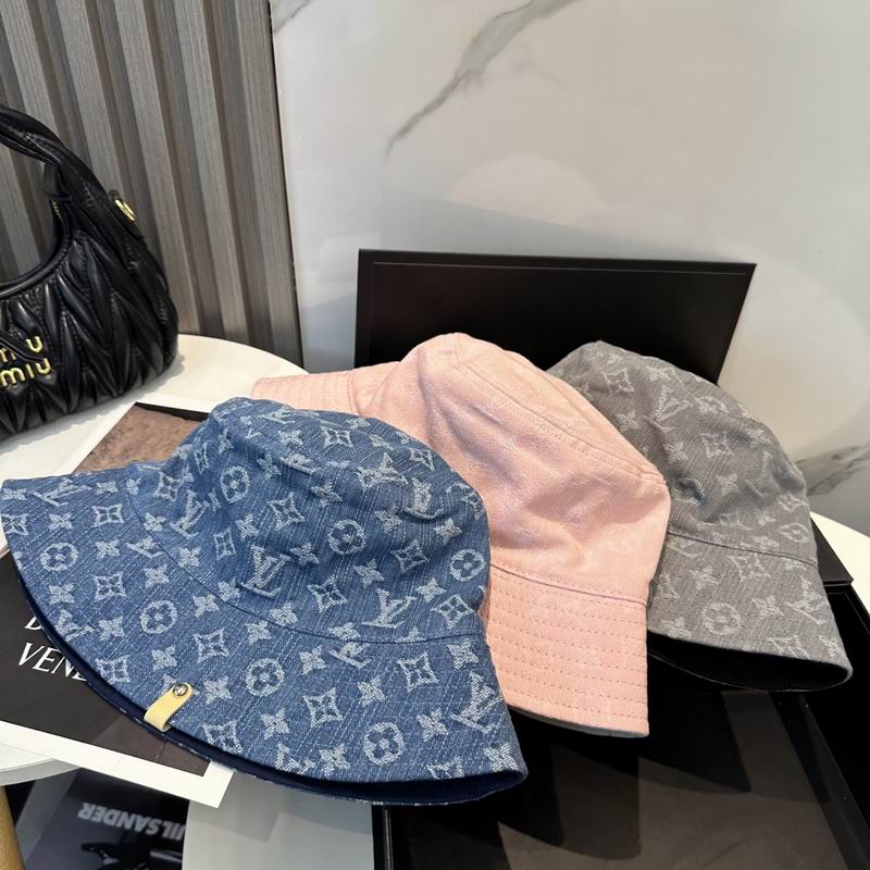 LV hat dx01